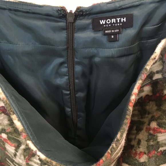 Worth green and red printed skirt size 8 - Picture 3 of 4